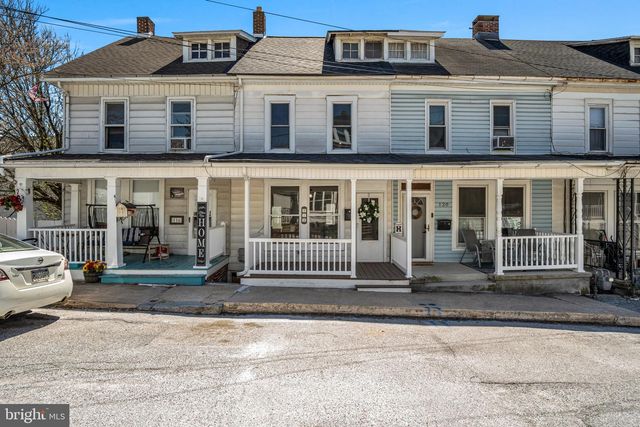118 KEENER AVE, Red Lion, PA 17356