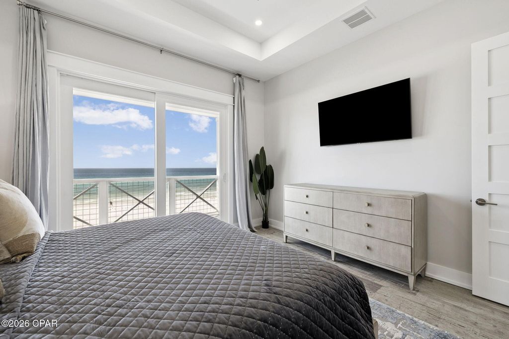 Image 34 of property listing at 16525 Front Beach Road, Panama City Beach, FL 32413