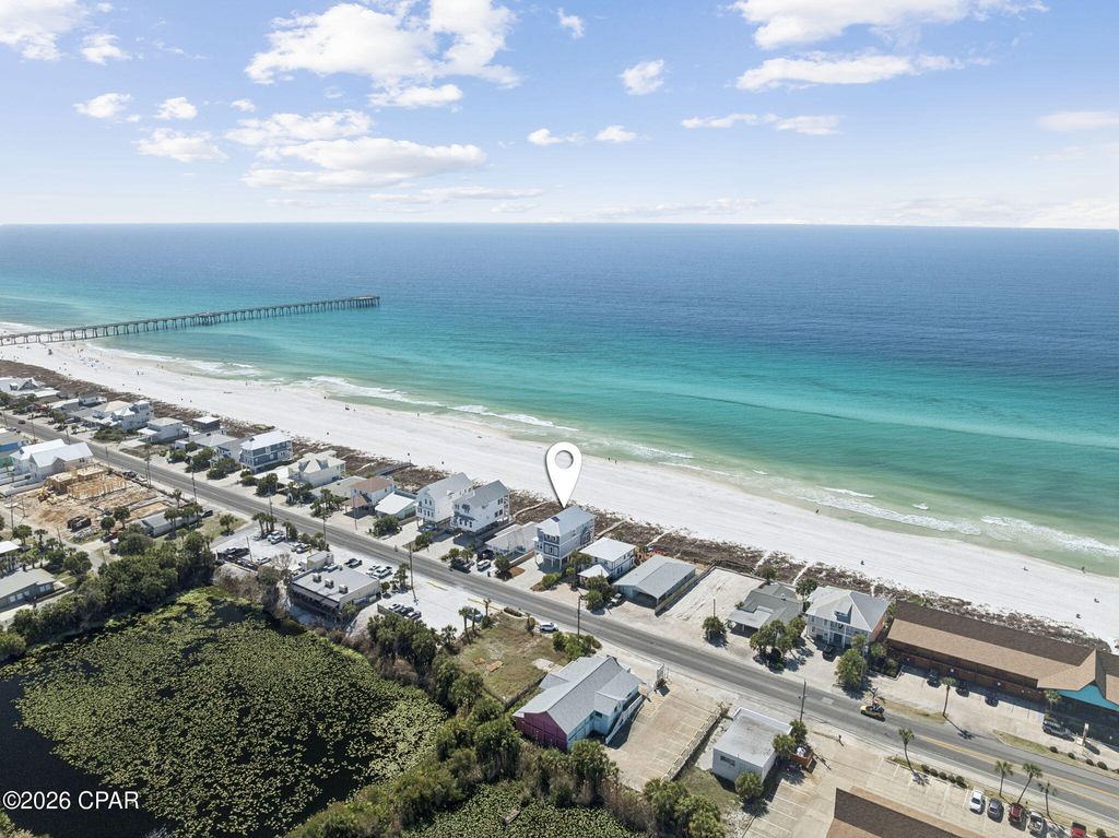 Image 8 of property listing at 16525 Front Beach Road, Panama City Beach, FL 32413
