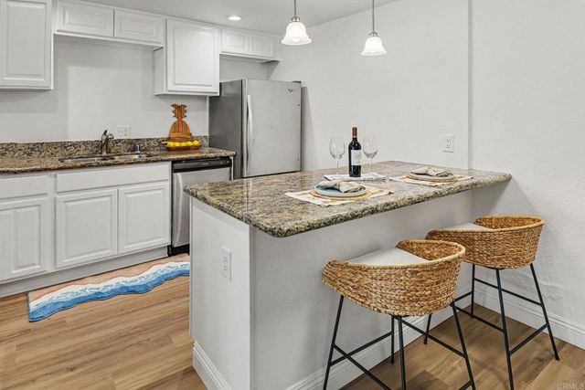3050 Rue D'Orleans 101, San Diego, CA 92110