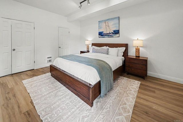 3050 Rue D'Orleans 101, San Diego, CA 92110