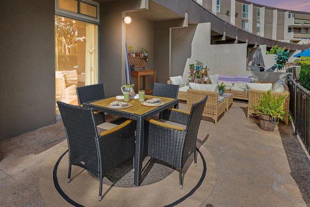 3050 Rue D'Orleans 101, San Diego, CA 92110