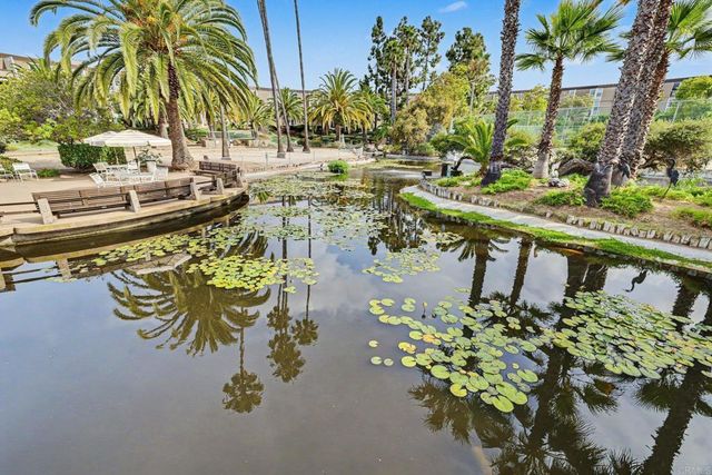 3050 Rue D'Orleans 101, San Diego, CA 92110