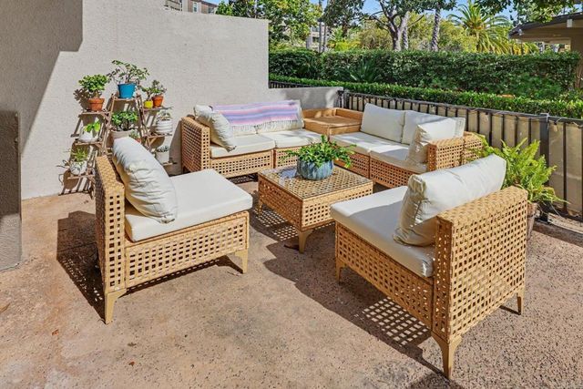 3050 Rue D'Orleans 101, San Diego, CA 92110