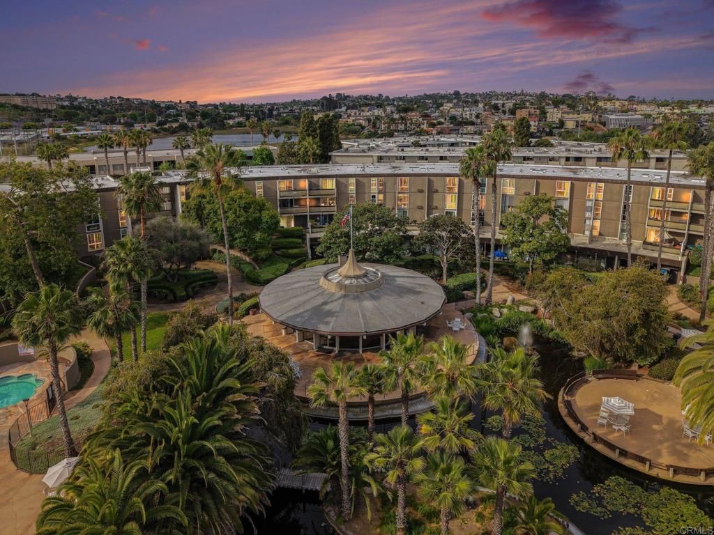 3050 Rue D'Orleans 101, San Diego, CA 92110