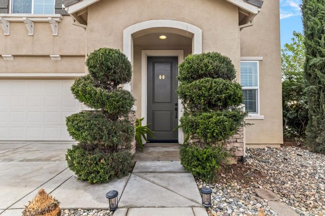 9848 Porto Bay Dr, Elk Grove, CA 95757