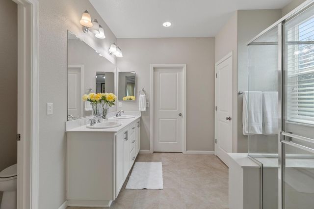 9848 Porto Bay Dr, Elk Grove, CA 95757