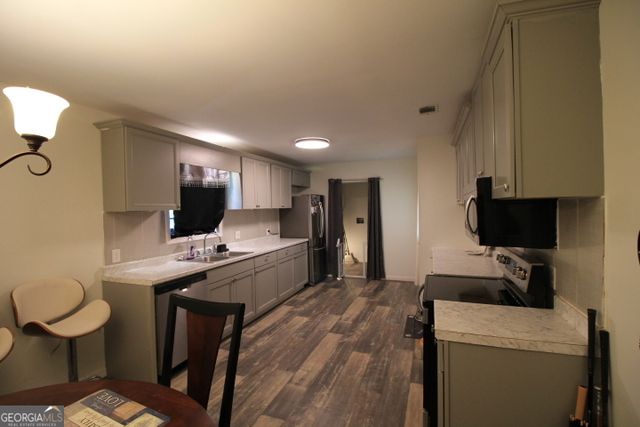 114 W 8th Street, Alma, GA 31510
