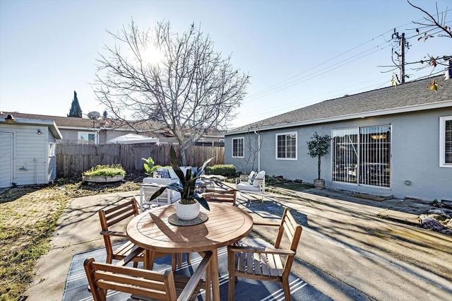 21014 Hathaway Ave, San Lorenzo, CA 94541