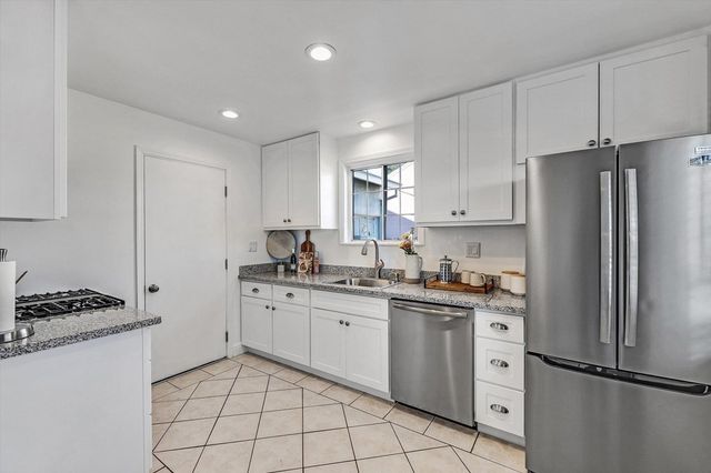 21014 Hathaway Ave, San Lorenzo, CA 94541