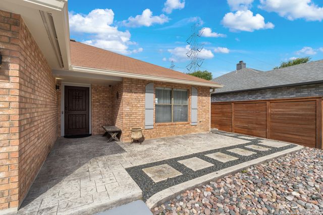 7924 Flower Trl, San Antonio, TX 78244