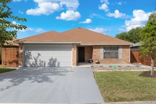 7924 Flower Trl, San Antonio, TX 78244