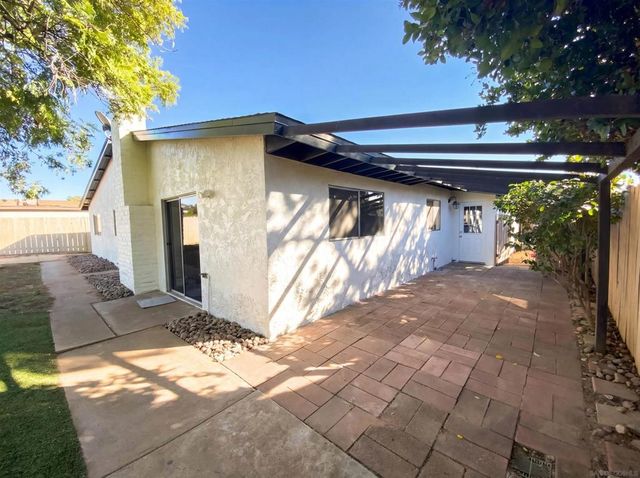 1494 Dumar Ave, El Cajon, CA 92019