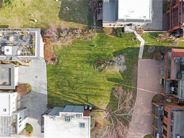 2949 Grand Avenue, Kansas City, MO 64108