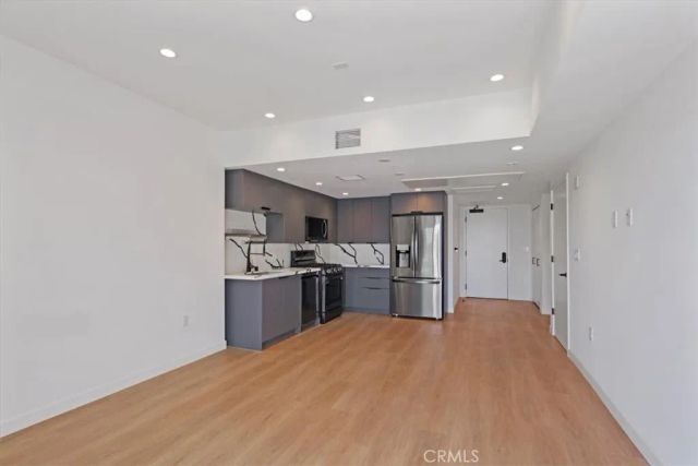 321 S Oxford Avenue 606, Los Angeles, CA 90020