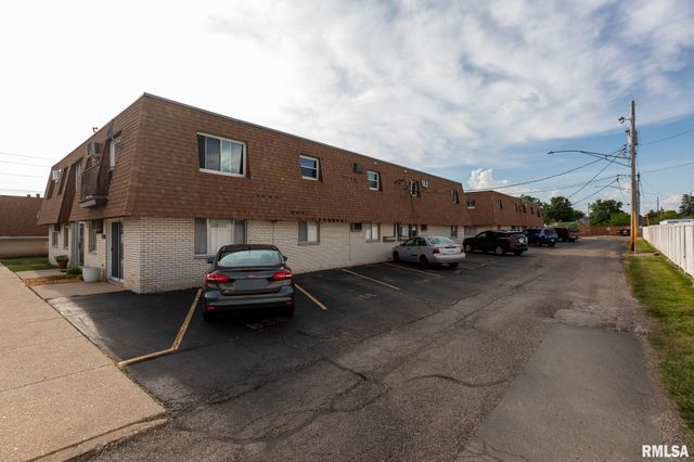 646 S 4TH Avenue, Morton, IL 61550