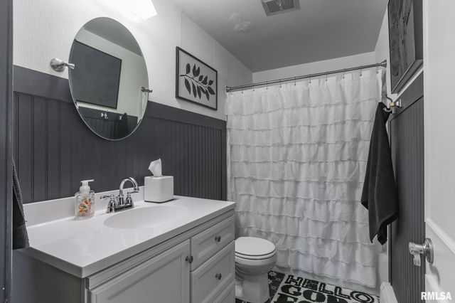 646 S 4TH Avenue, Morton, IL 61550