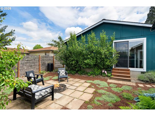 2715 Se 77TH Ave, Portland, OR 97206