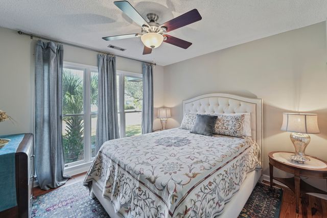 109 Oyster Point Row, Charleston, SC 29412