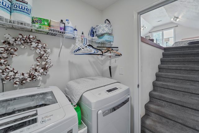 109 Oyster Point Row, Charleston, SC 29412