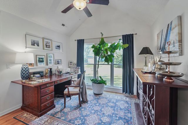 109 Oyster Point Row, Charleston, SC 29412