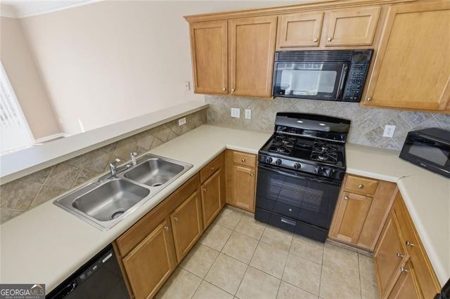 804 Arbor Gate Lane, Lawrenceville, GA 30044