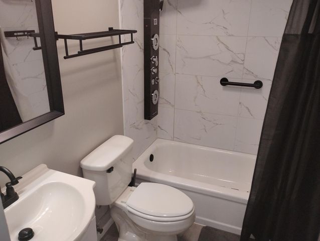2629 Ipswick Circle, Columbus, OH 43224