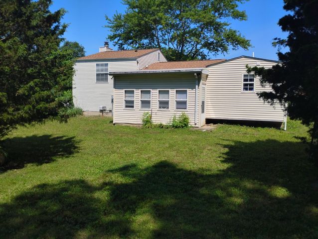 2629 Ipswick Circle, Columbus, OH 43224