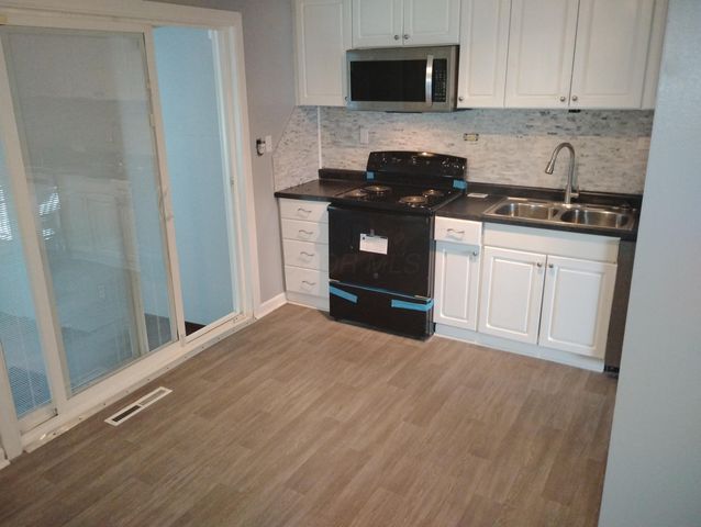 2629 Ipswick Circle, Columbus, OH 43224