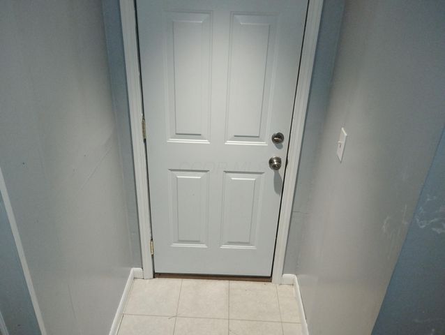 2629 Ipswick Circle, Columbus, OH 43224