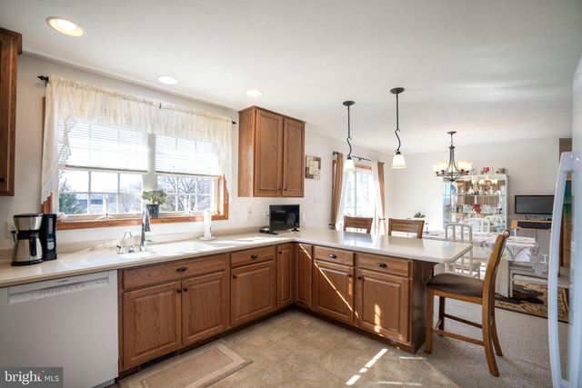 107 ARBOR BLUFF DR, Bellefonte, PA 16823