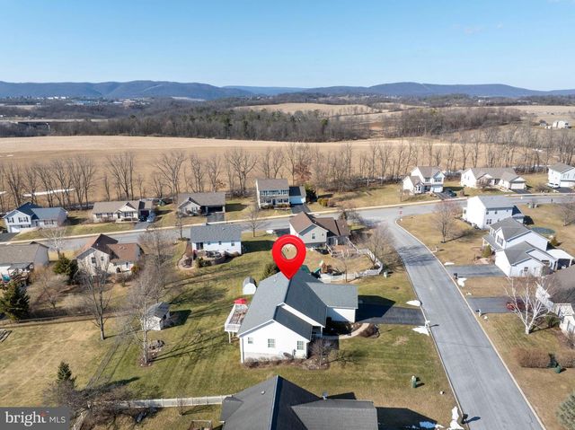 107 ARBOR BLUFF DR, Bellefonte, PA 16823