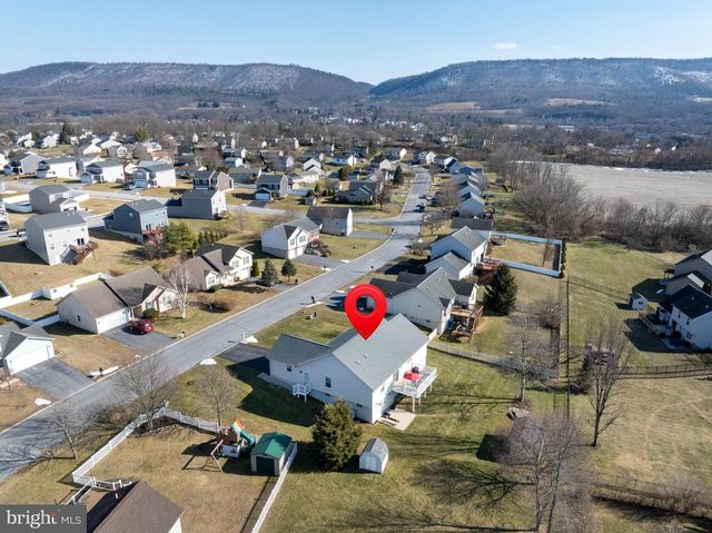 107 ARBOR BLUFF DR, Bellefonte, PA 16823