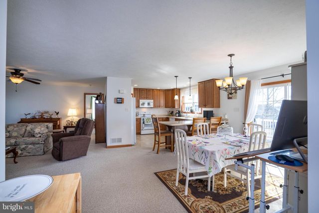 107 ARBOR BLUFF DR, Bellefonte, PA 16823