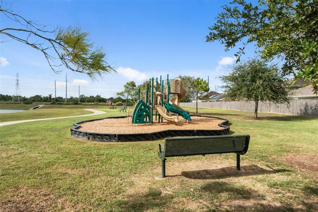 2516 Pearl Court, Texas City, TX 77591