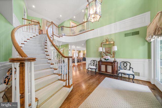 15 SUMMIT LN, Greenville, DE 19807