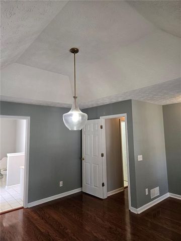 3243 Oak Vista Way, Lawrenceville, GA 30044