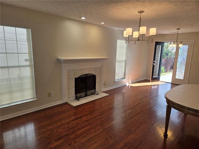 3243 Oak Vista Way, Lawrenceville, GA 30044