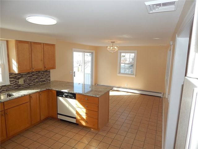 129 Vallette Street, Cranston, RI 02920