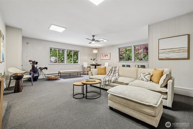 15408 Waller Road E, Tacoma, WA 98446