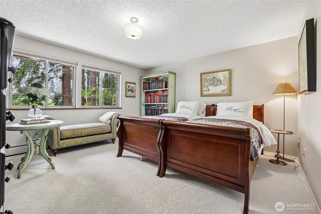 15408 Waller Road E, Tacoma, WA 98446