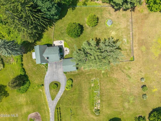 65 Glenridge Road, Glenville, NY 12302