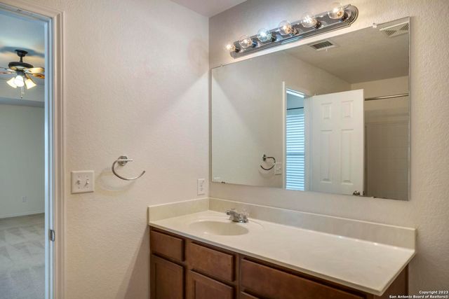 9539 LOOKOVER BAY, Converse, TX 78109