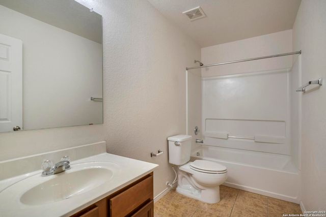 9539 LOOKOVER BAY, Converse, TX 78109
