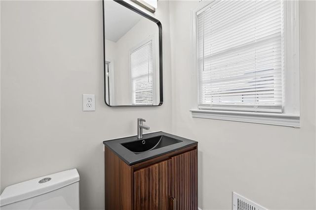 1881 Derrill Drive, Decatur, GA 30032