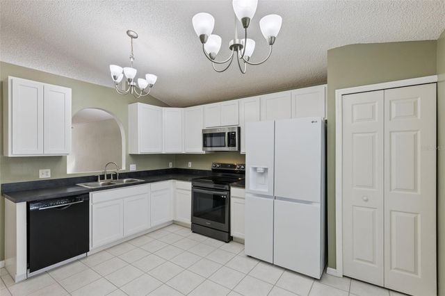 1614 WEKIVA CROSSING BOULEVARD, Apopka, FL 32703