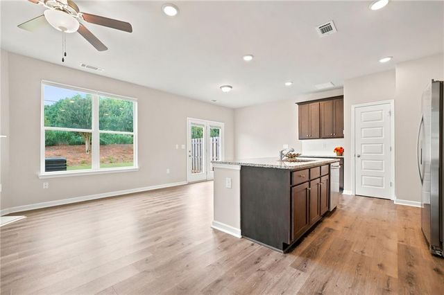 3645 Prospect Point Drive, Oakwood, GA 30566