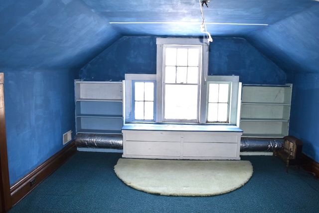 235 11th Avenue, Huntington, WV 25701