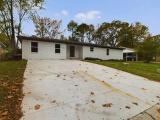 7808 McDaniel Drive, Little Rock, AR 72209