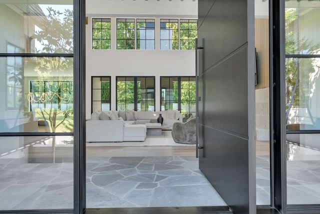 7116 Lanceleaf Dr, College Grove, TN 37046